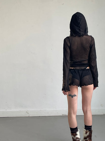 003
