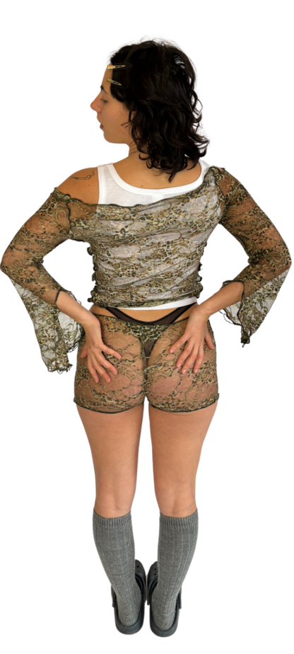 Ensemble adrianne